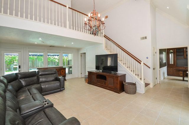 11302 Burgoyne Drive, Houston, TX 77077