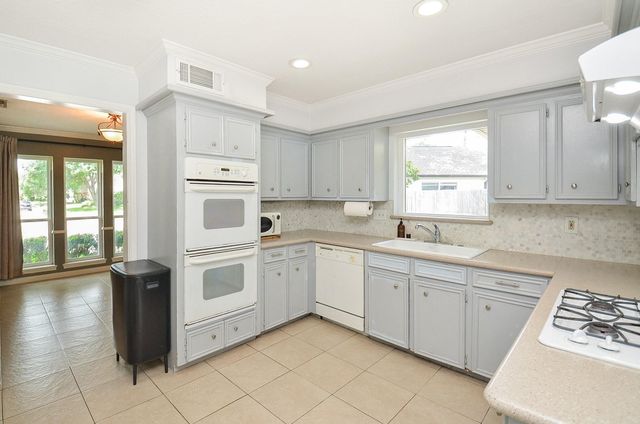 11302 Burgoyne Drive, Houston, TX 77077