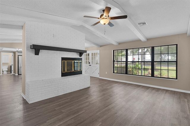307 W BERCKMAN STREET, Fruitland Park, FL 34731