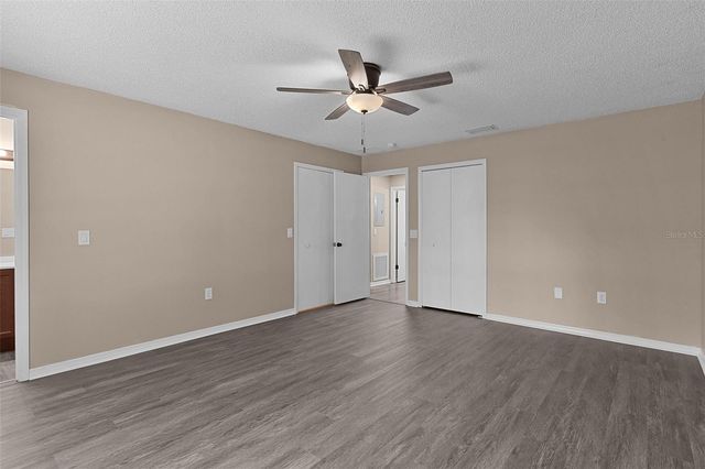 307 W BERCKMAN STREET, Fruitland Park, FL 34731