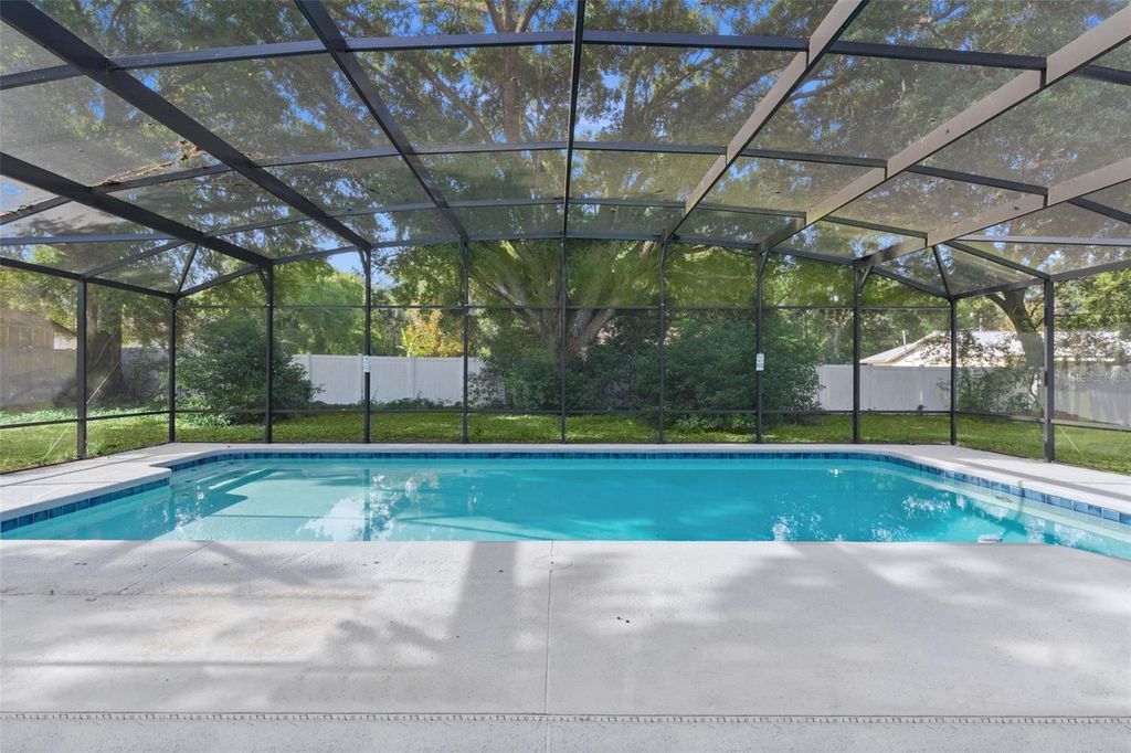 Image 2 of property listing at 307 W BERCKMAN STREET, Fruitland Park, FL 34731