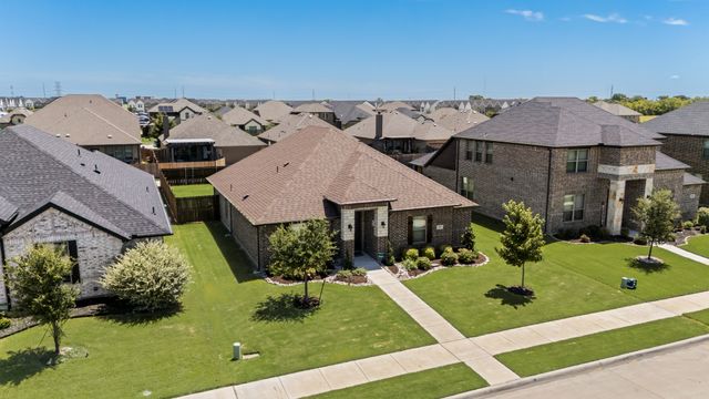 132 Lady Bird Drive, Waxahachie, TX 75165