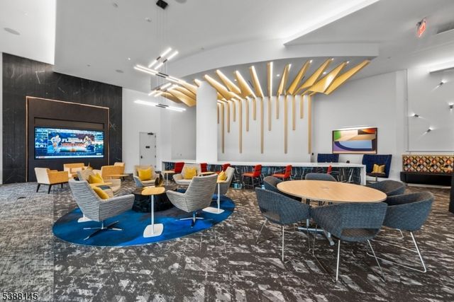 4 Sadie Cir 4103, Union Twp., NJ 07083