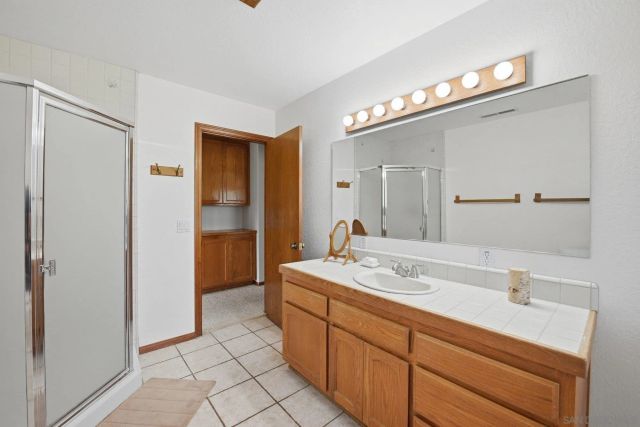 15976 Eagle View Ln, Valley Center, CA 92082