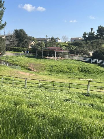 15976 Eagle View Ln, Valley Center, CA 92082