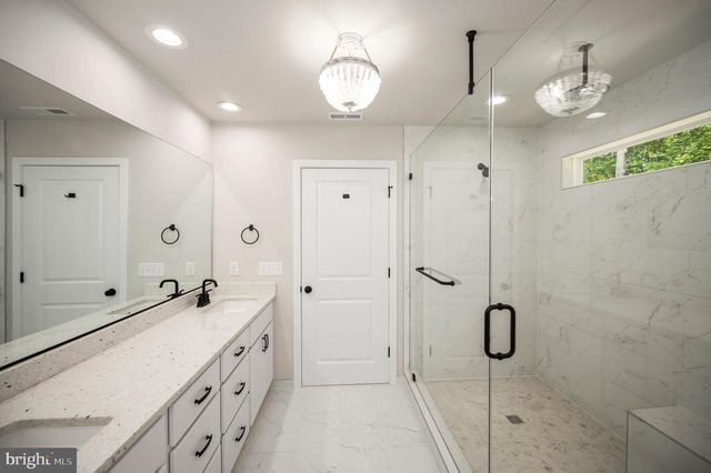 10598 GREENWOOD DR, Spotsylvania, VA 22553