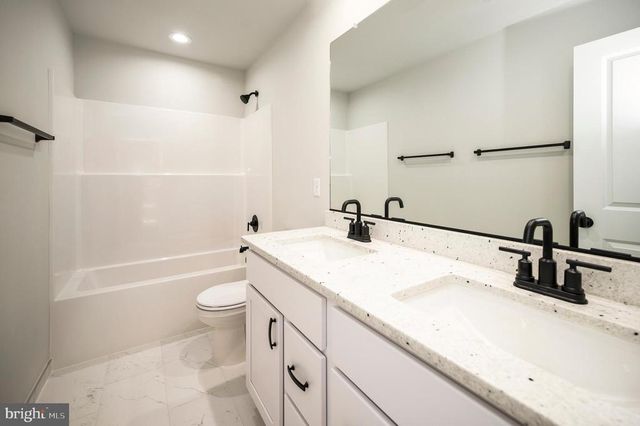 10598 GREENWOOD DR, Spotsylvania, VA 22553