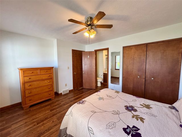 4010 GREENWAY Drive, Erie, PA 16506