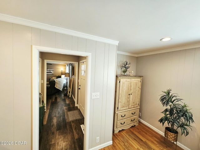 730 E 17th Street Place, Baxter Springs, KS 66713