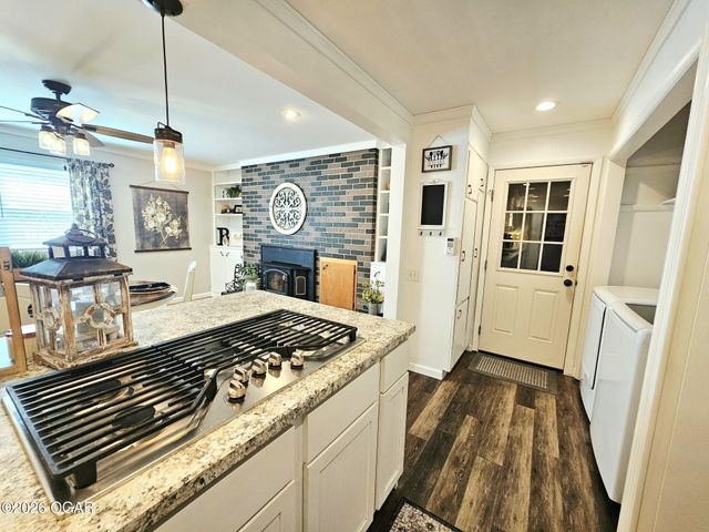 730 E 17th Street Place, Baxter Springs, KS 66713