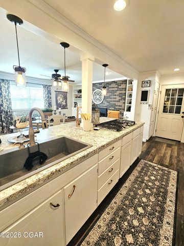 730 E 17th Street Place, Baxter Springs, KS 66713