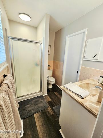 730 E 17th Street Place, Baxter Springs, KS 66713