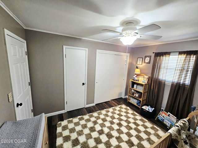 730 E 17th Street Place, Baxter Springs, KS 66713