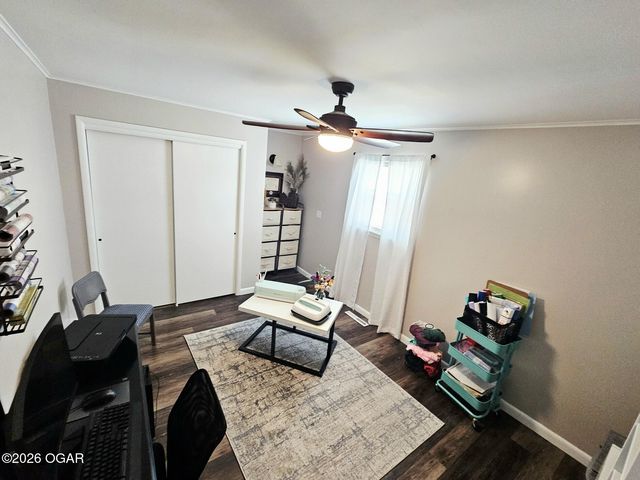 730 E 17th Street Place, Baxter Springs, KS 66713