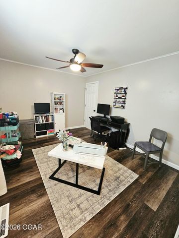 730 E 17th Street Place, Baxter Springs, KS 66713