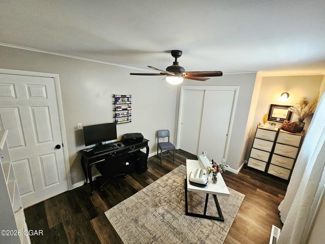 730 E 17th Street Place, Baxter Springs, KS 66713