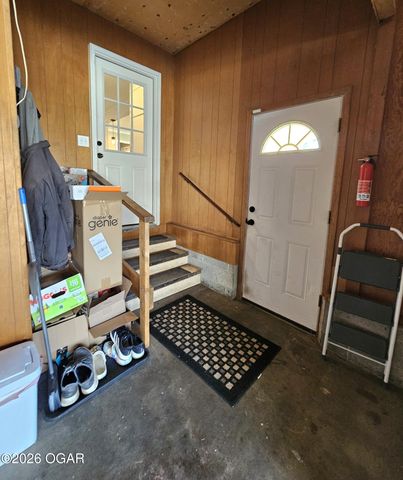 730 E 17th Street Place, Baxter Springs, KS 66713