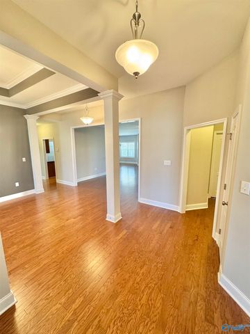 205 Creekedge Circle, Madison, AL 35757