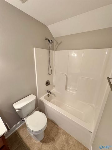 205 Creekedge Circle, Madison, AL 35757