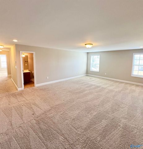 205 Creekedge Circle, Madison, AL 35757