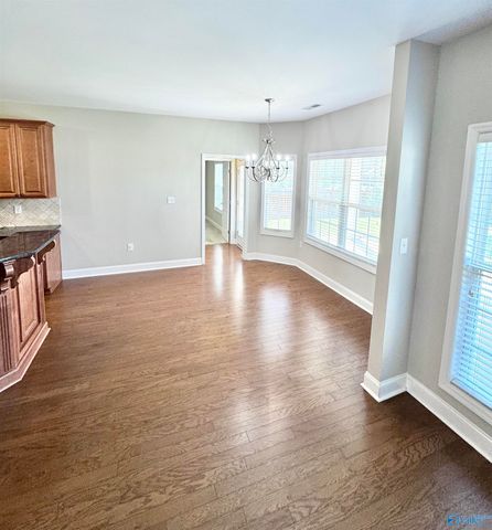 205 Creekedge Circle, Madison, AL 35757