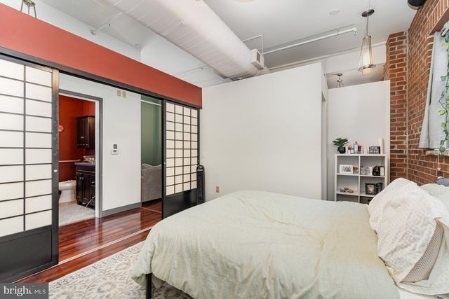 18 E SUNBURY ST, Minersville, PA 17954