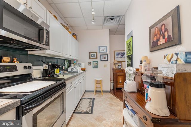 18 E SUNBURY ST, Minersville, PA 17954