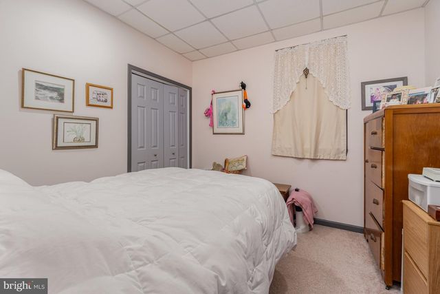 18 E SUNBURY ST, Minersville, PA 17954