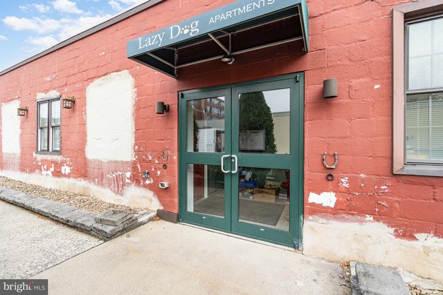 18 E SUNBURY ST, Minersville, PA 17954