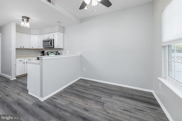 68 KERRY LYNN CT, Williamstown, NJ 08094