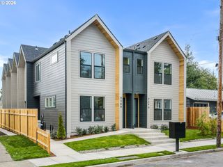 9298 N New York Ave 6, Portland, OR 97203