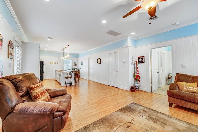 935 Clara Street, Crystal Beach, TX 77650