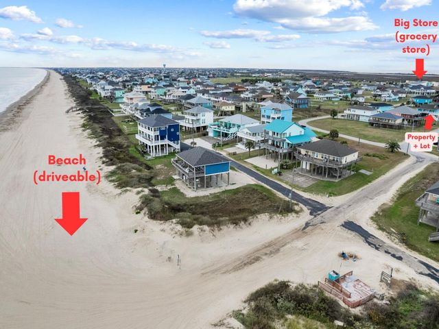 935 Clara Street, Crystal Beach, TX 77650