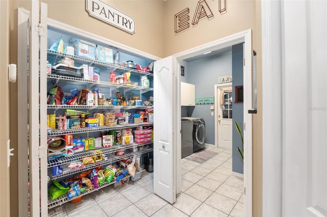 9350 SW 46TH PLACE, Gainesville, FL 32608