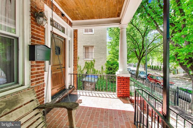 1917 LINCOLN RD NE, Washington, DC 20002
