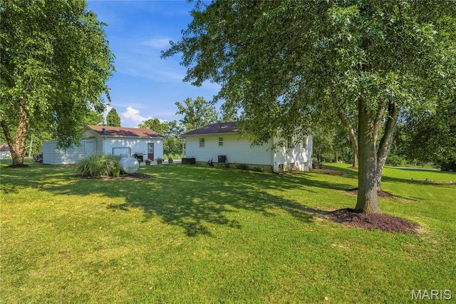 4395 Brevator Road, Moscow Mills, MO 63362
