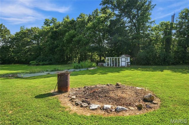 4395 Brevator Road, Moscow Mills, MO 63362