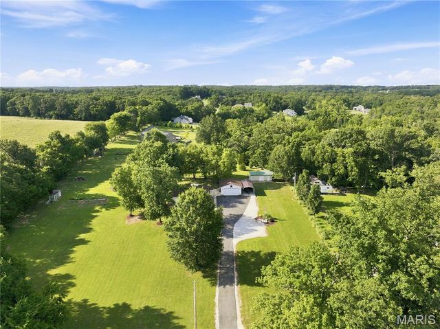 4395 Brevator Road, Moscow Mills, MO 63362