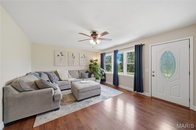 4395 Brevator Road, Moscow Mills, MO 63362