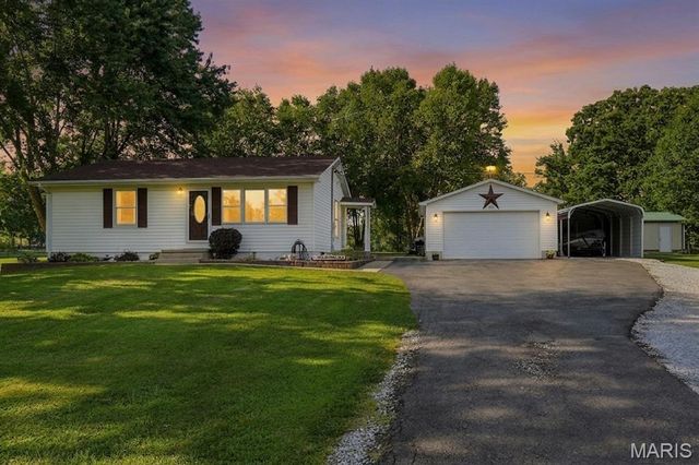4395 Brevator Road, Moscow Mills, MO 63362