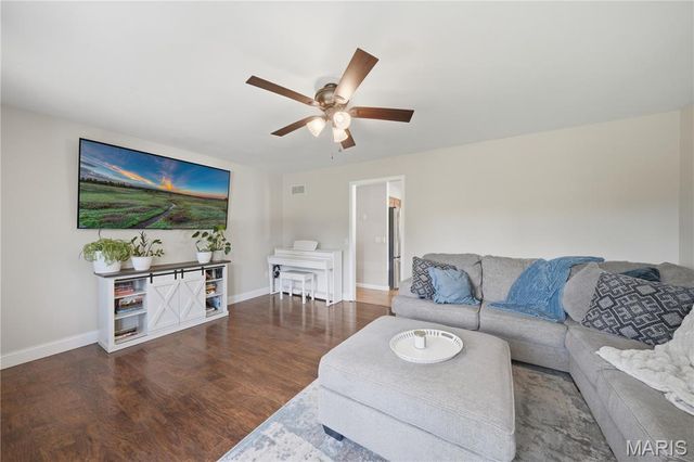 4395 Brevator Road, Moscow Mills, MO 63362