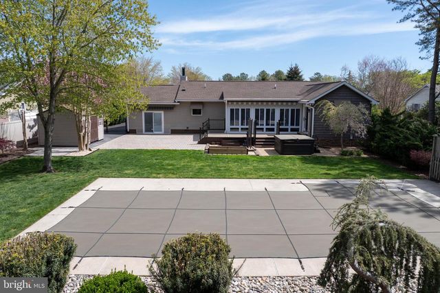 16 SANDALWOOD DR, Rehoboth Beach, DE 19971
