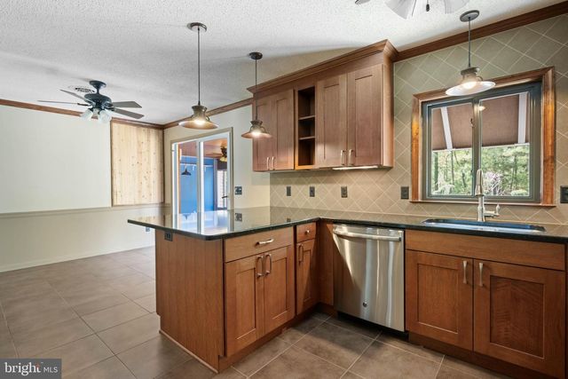 16 SANDALWOOD DR, Rehoboth Beach, DE 19971