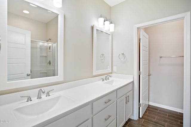 1180 Brown Velvet Lane, Apex, NC 27523