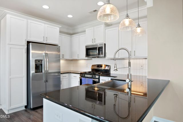 1180 Brown Velvet Lane, Apex, NC 27523