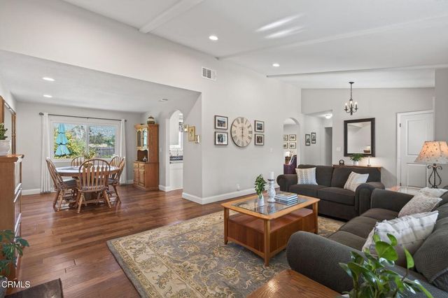 1318 La Paz Drive, Ojai, CA 93023