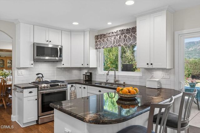 1318 La Paz Drive, Ojai, CA 93023