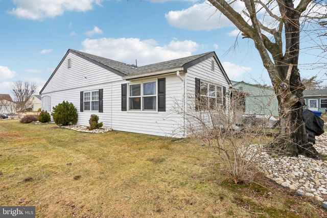 46 GRAMERCY PL, Southampton, NJ 08088