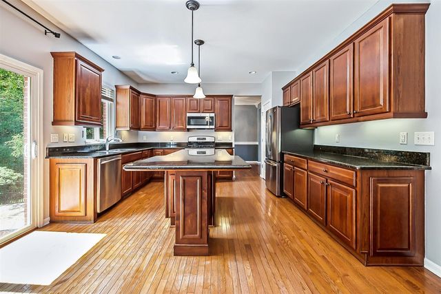 1567 Courtney Court, Ypsilanti, MI 48198