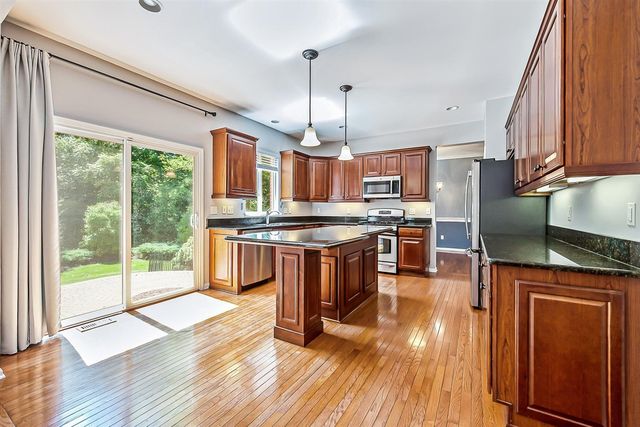 1567 Courtney Court, Ypsilanti, MI 48198